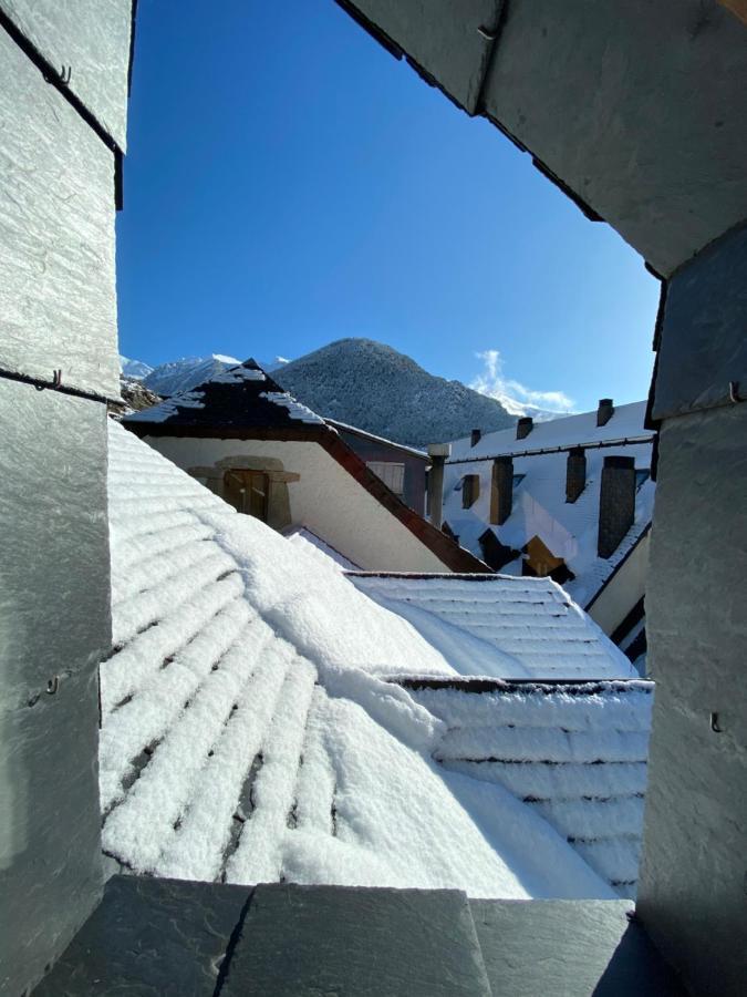Esplendido Atico En Sallent Con Vistas Sallent de Gállego Exterior foto