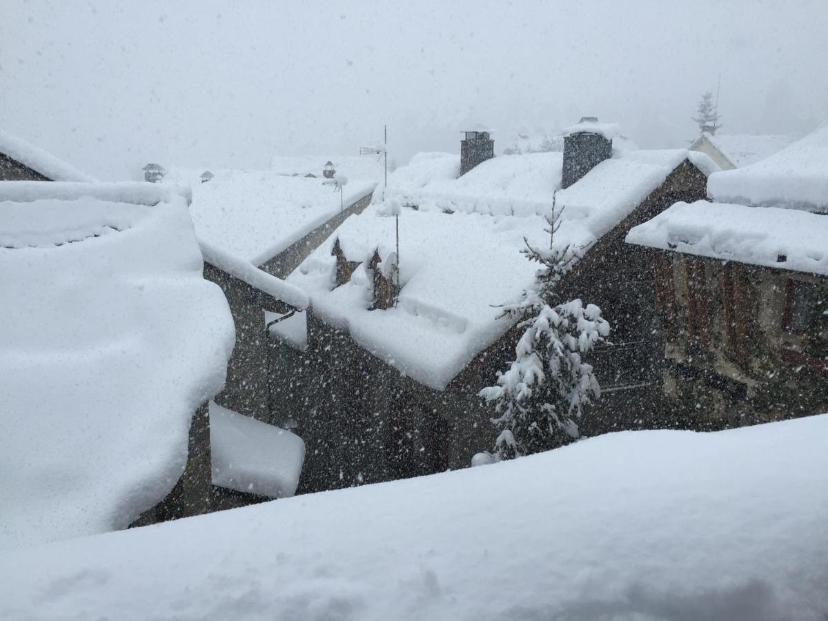 Esplendido Atico En Sallent Con Vistas Sallent de Gállego Exterior foto